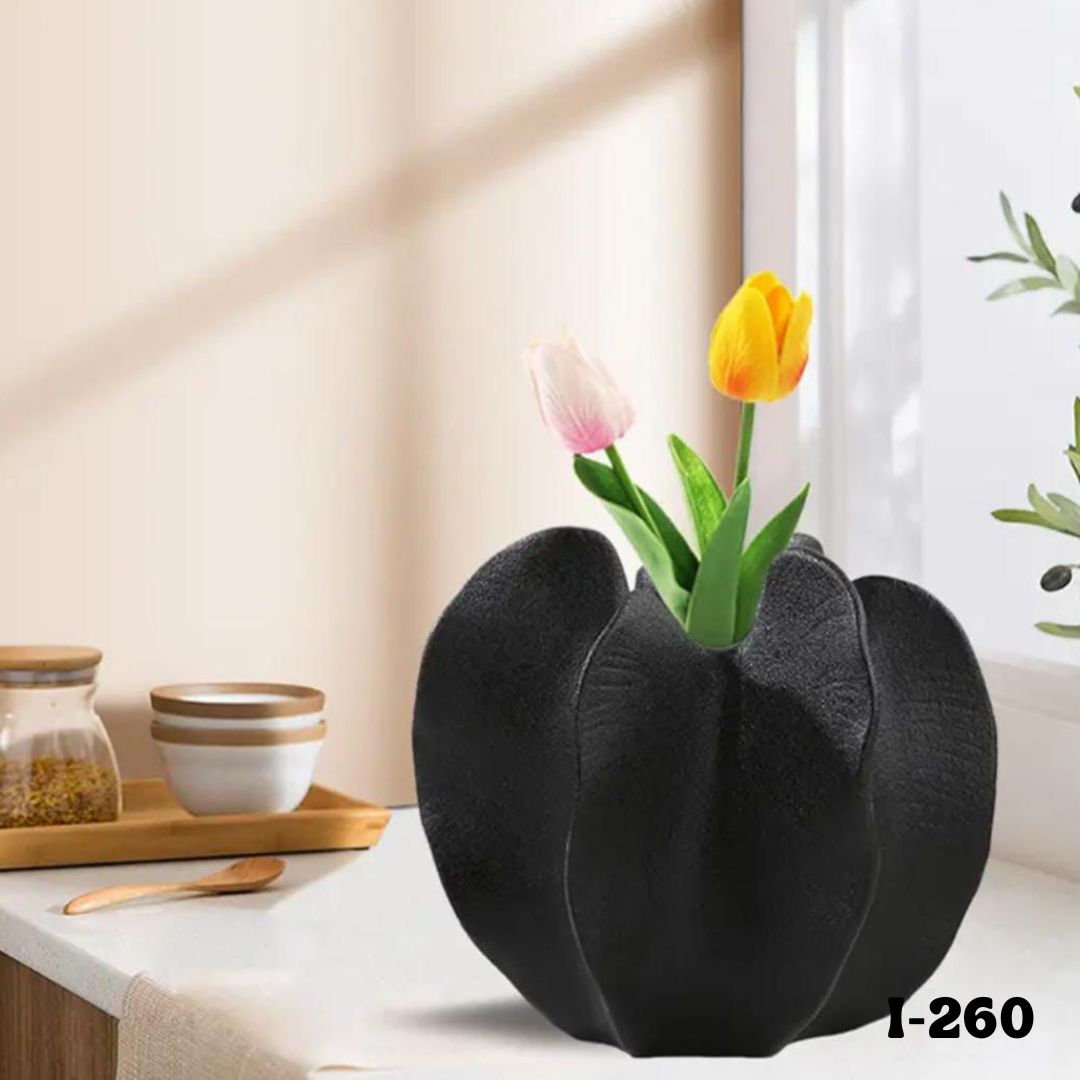 Universal Ceramic Vase – Modern Minimalist Home Decor