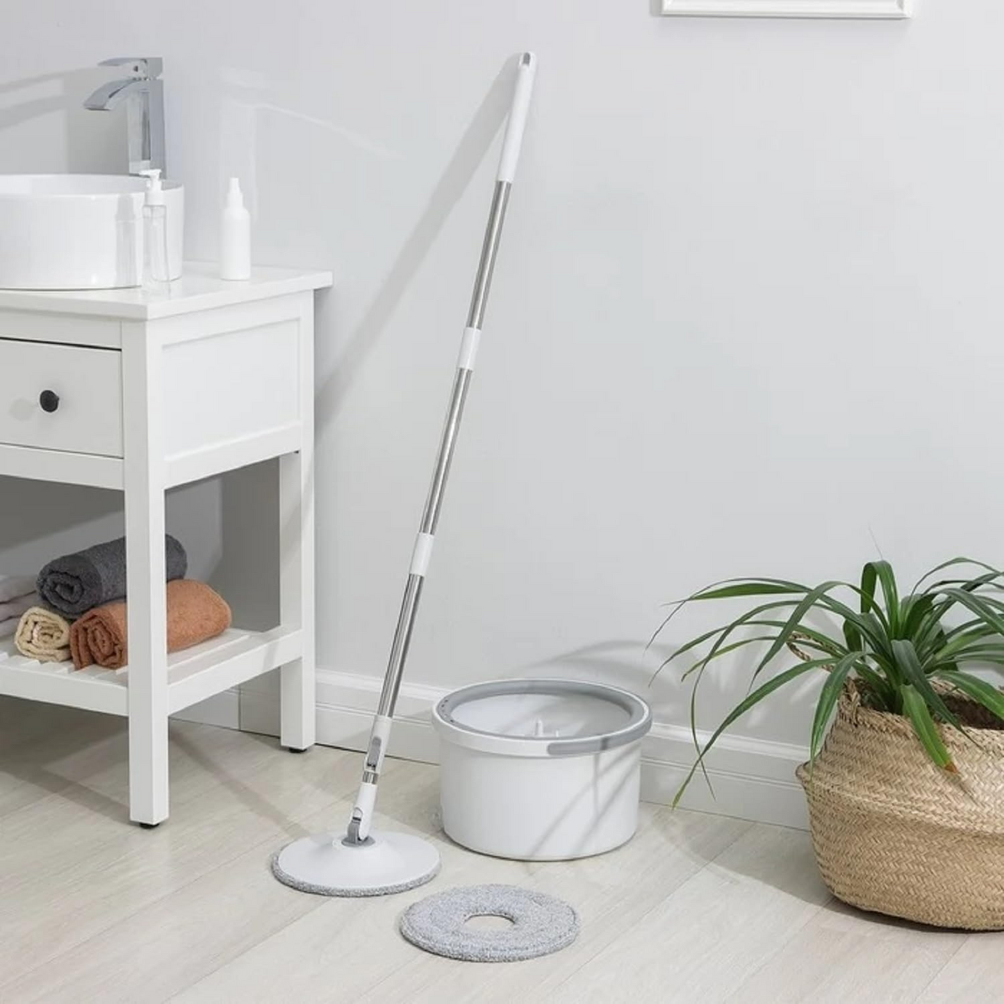 Circle Round Microfiber Floor Mop and Bucket Set – 180° Rotating Mop Head with Round Bucket & Adjustable Handle