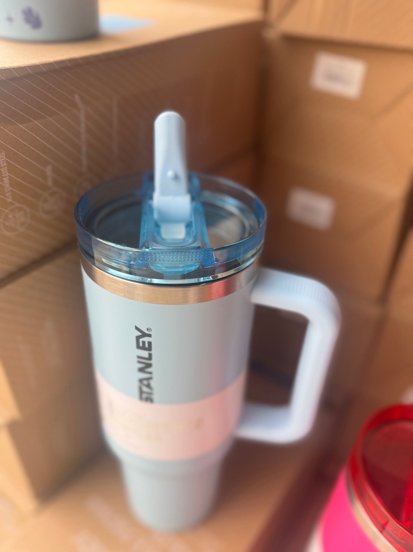 The Quencher H2.0 Flowstate™ Tumbler Stanley Cup